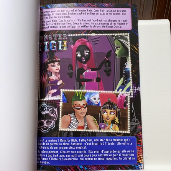 Monster High Books Bilingual First Readers Level 5 - Picture 7 of 7
